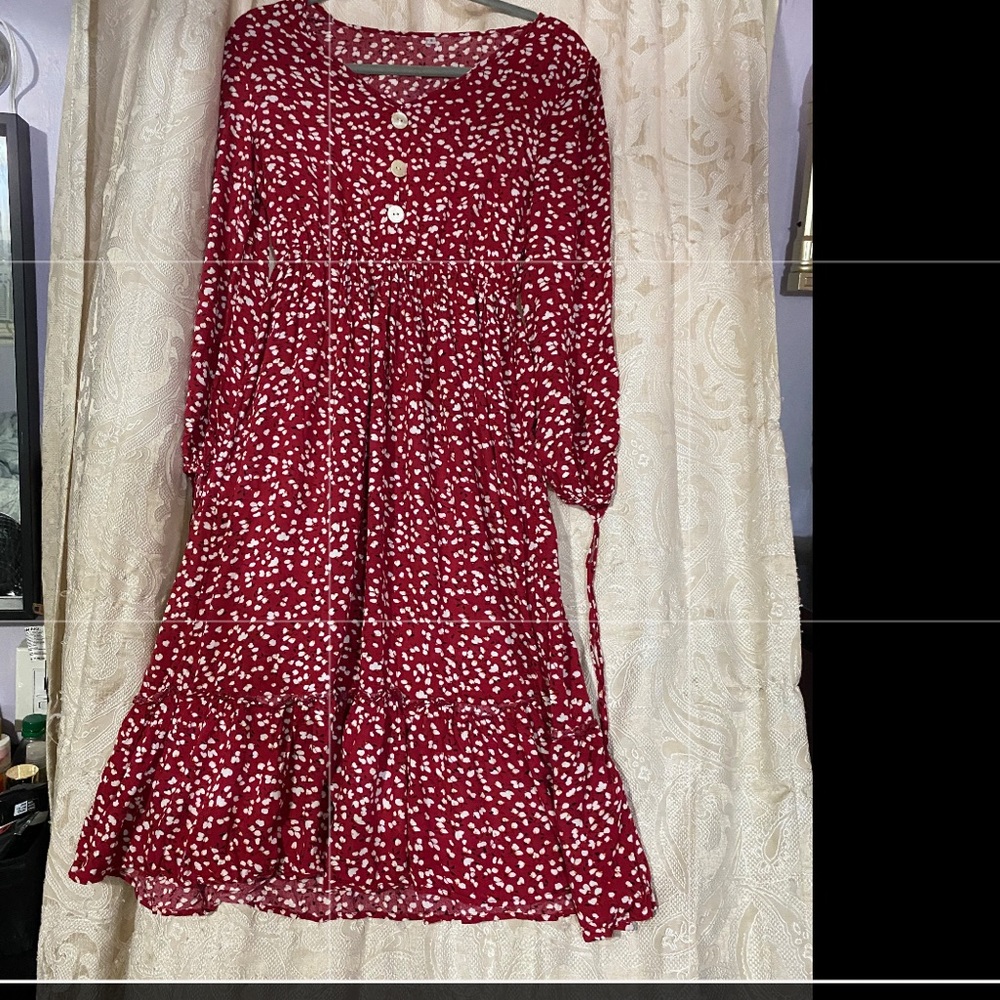Dress - Picture 4 of 4